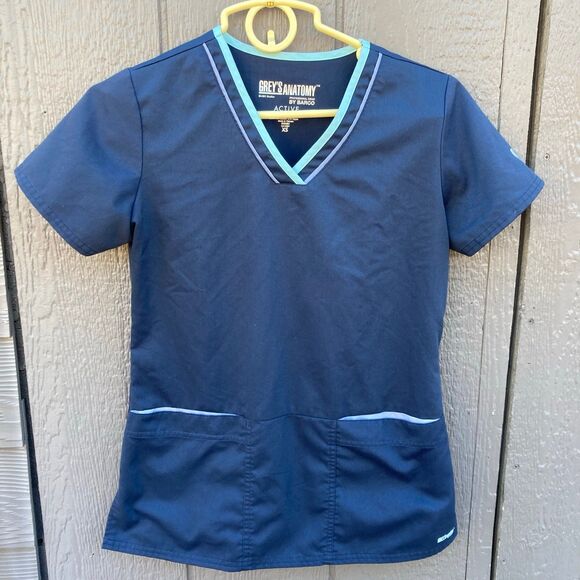 Barco Uniforms Tops - Greys Anatomy by Barco active womens size XS gray top